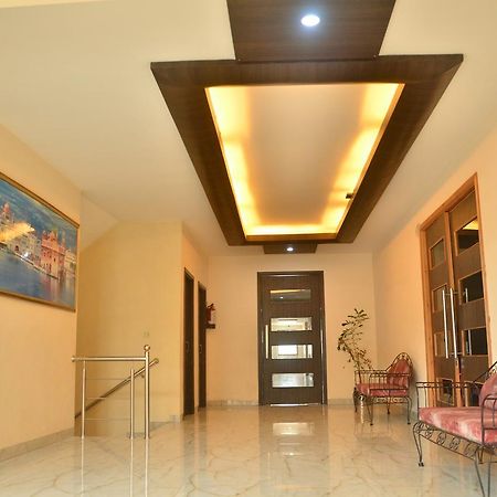 Hotel Milan Palace Amritsar Exterior foto